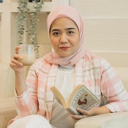 Headshot of Ayu Kusumaning Dewi